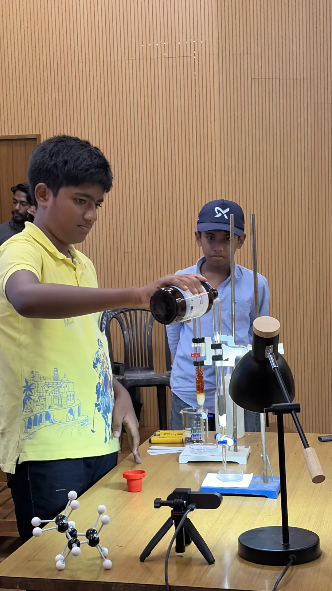 Hands-on chemistry experiment session