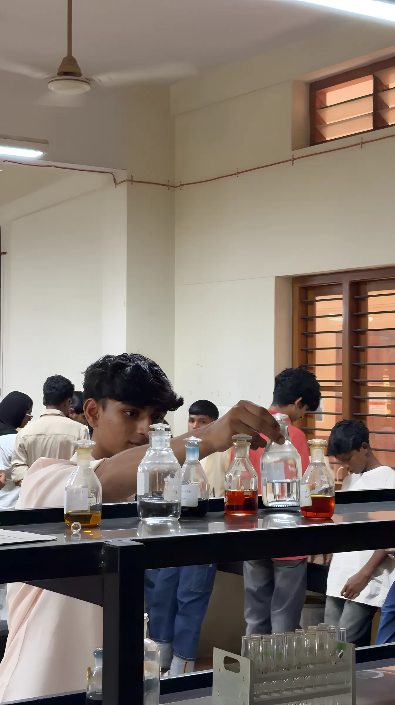 Hands-on chemistry lab session at NIT Calicut